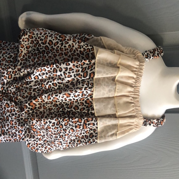 Cheetah print toddler outfit - Picture 2 of 5